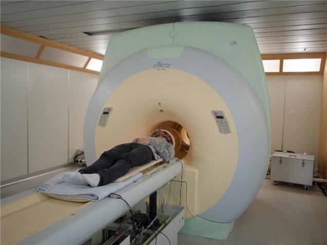 Domestic PET-MRI clinical trial